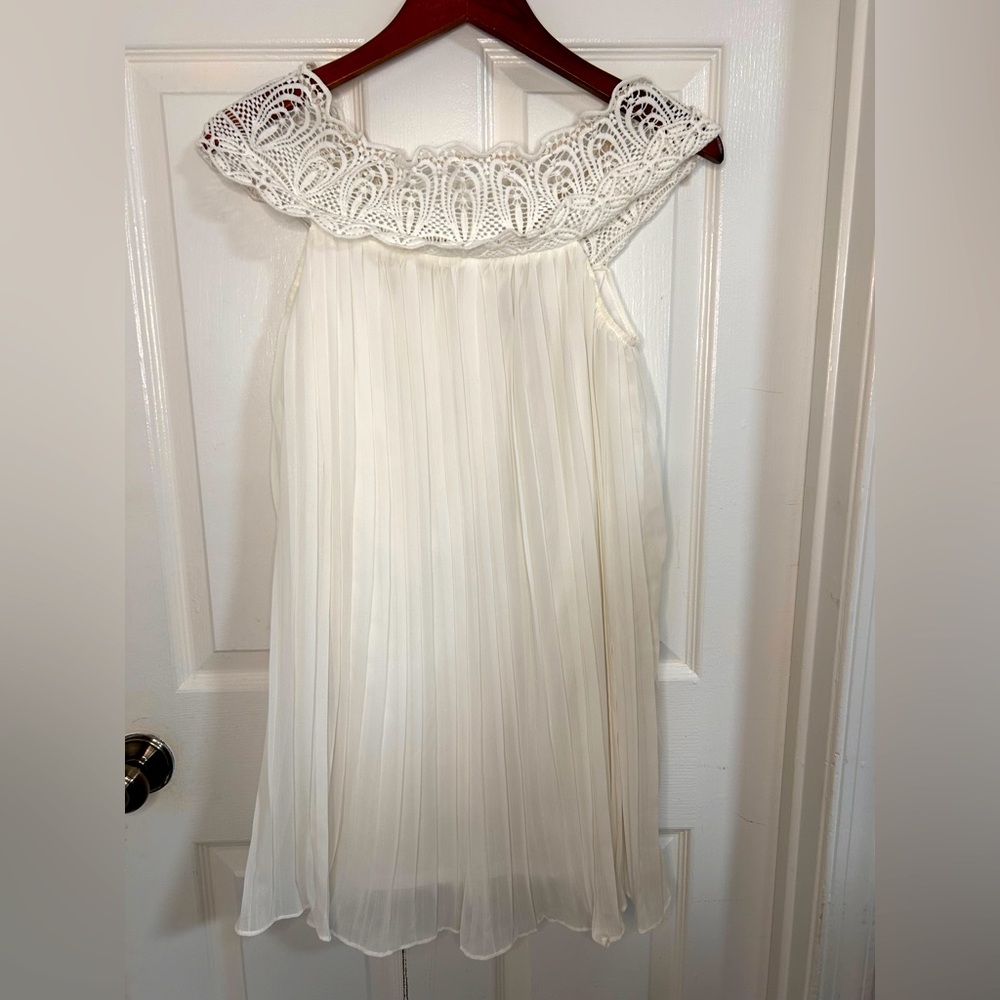 Selfie Leslie Hollywood Ivory Pleated Off shoulder Mini Dress Women Size Medium